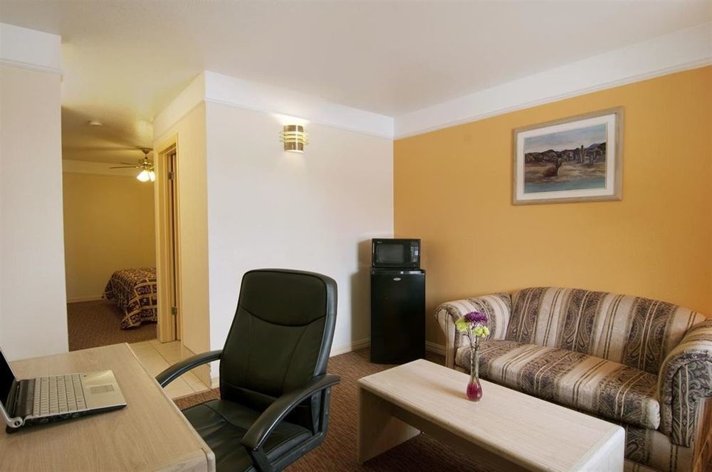 Texas Inn & Suites Pharr/San Juan Chambre photo