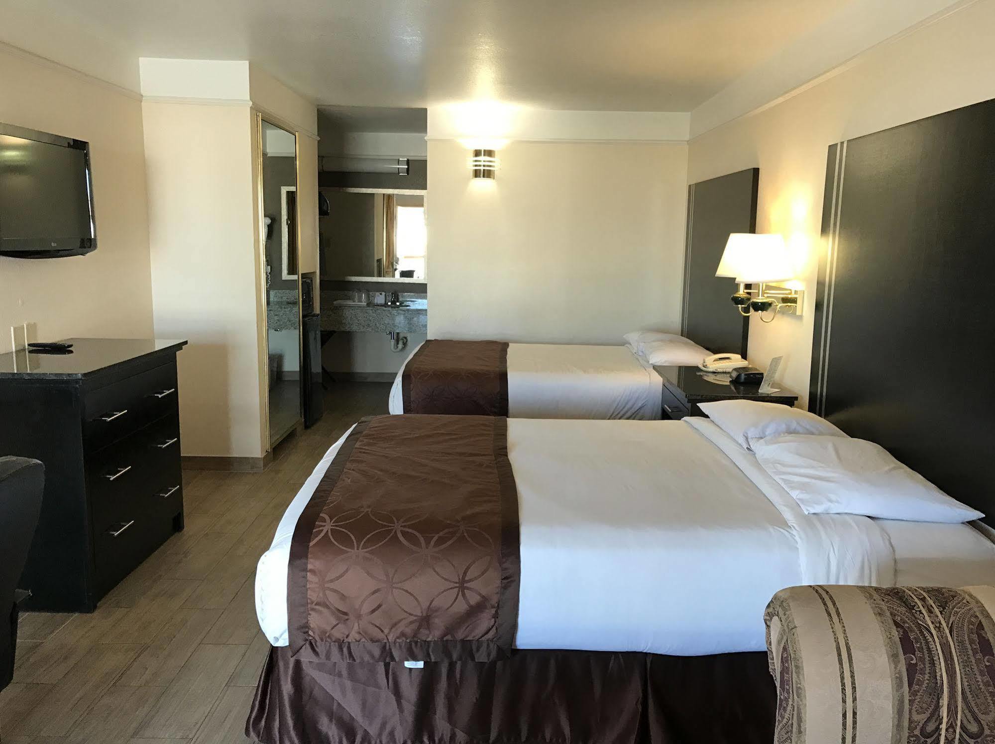 Texas Inn & Suites Pharr/San Juan Extérieur photo